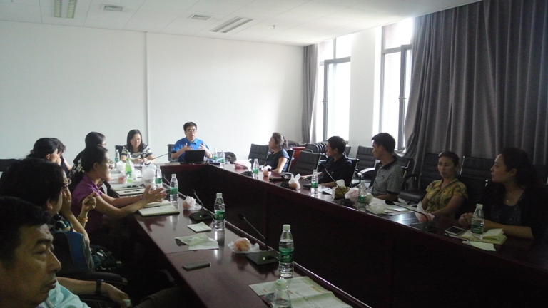 MILE米乐集团院举行英语双学位双专业和大学英语教学教务联系会议2